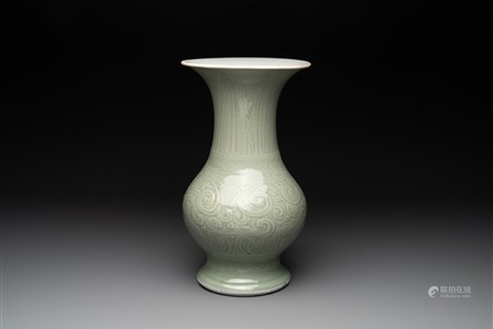 A Chinese incised celadon-glazed 'chilong' vase, Kangxi
