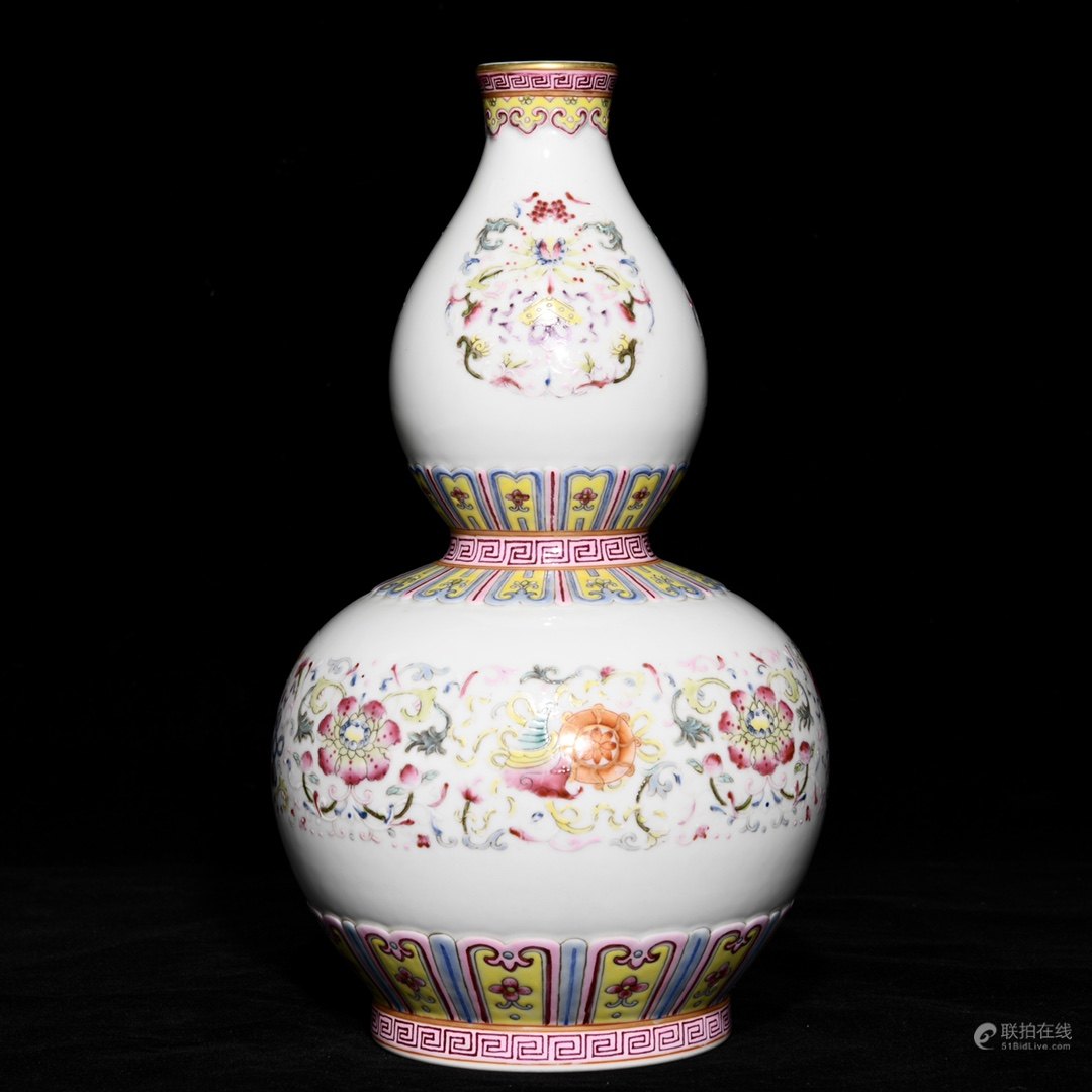 粉彩描金八宝花卉纹葫芦瓶