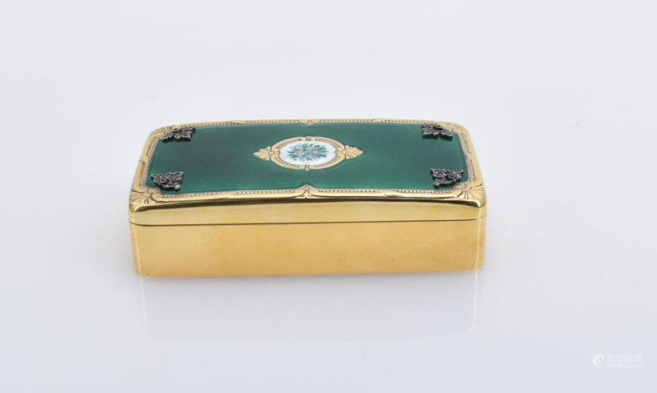 Deckeldose mit Blütenmedaillon, im Stil von Fabergé, 20. Jh.