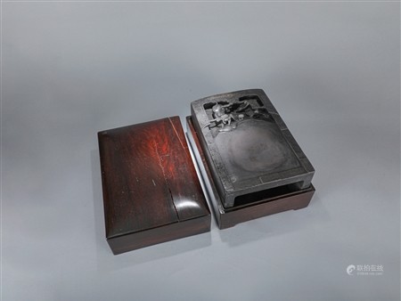 明 絡珂紋多眼硯