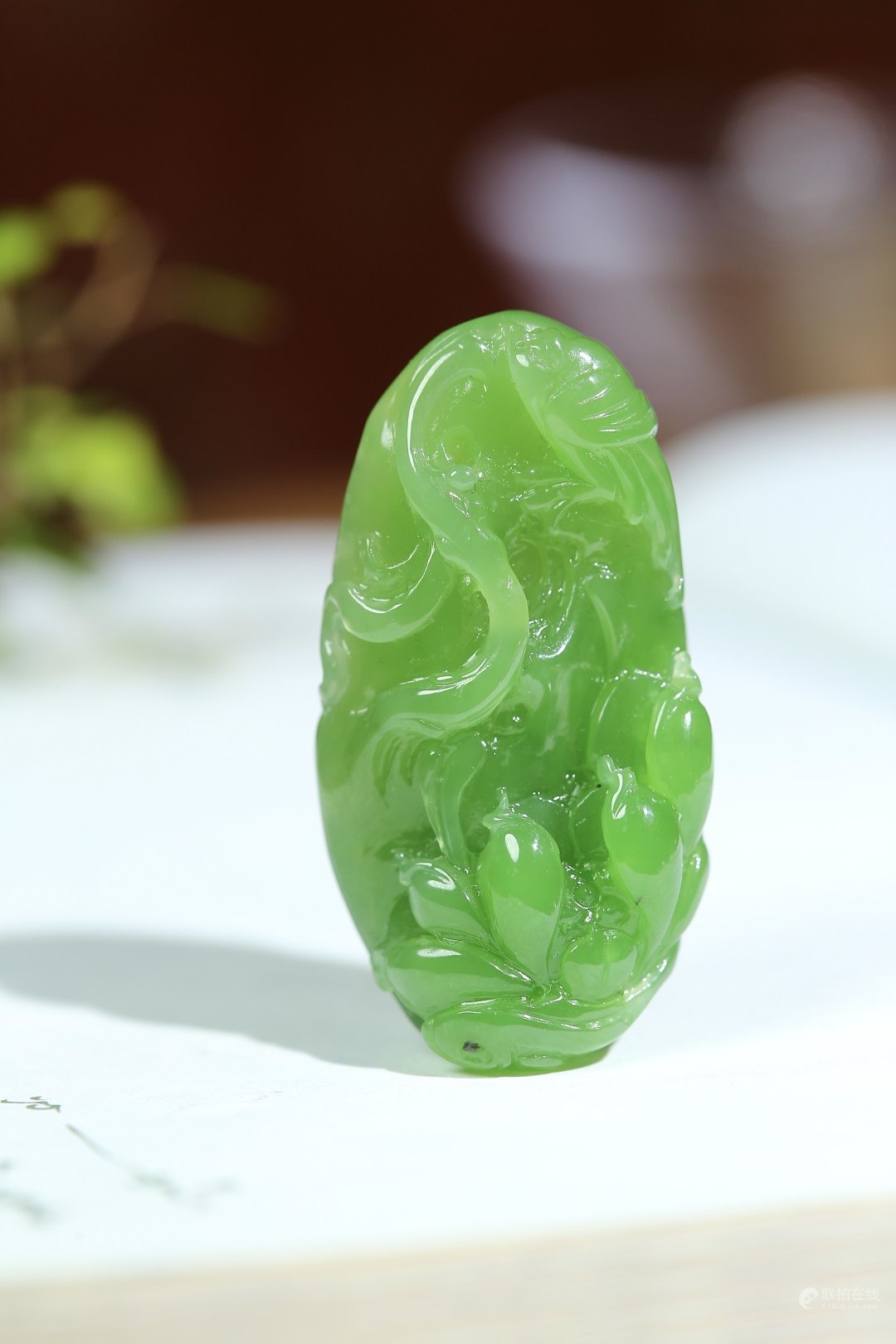 鸟语花香和田玉碧玉挂件
