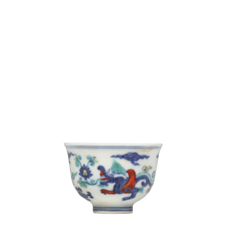 Chinese Ming Dynasty Chenghua period Doucai dragon pattern cup