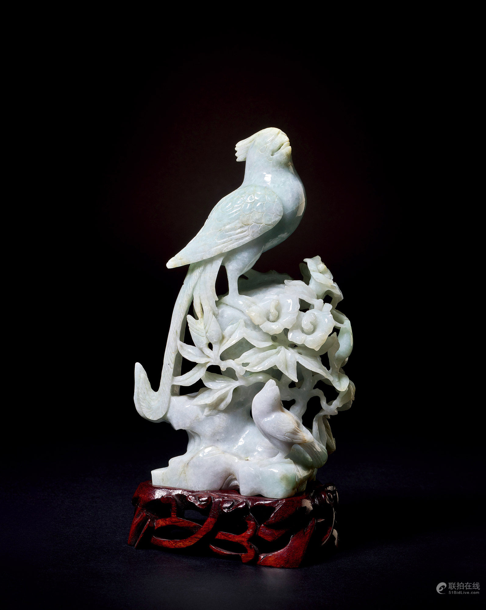 19-20世纪 翡翠洞石花鸟摆件