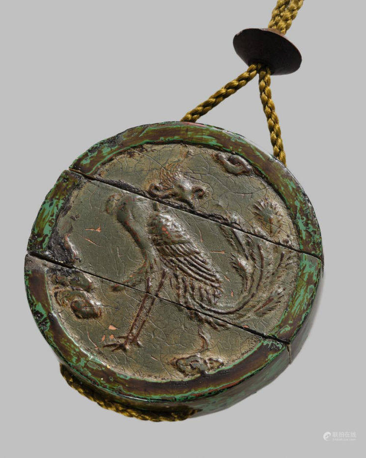AN UNUSUAL RITSUO-STYLE TWO-CASE ‘INK CAKE’ INRO WITH A HO-O BIRD