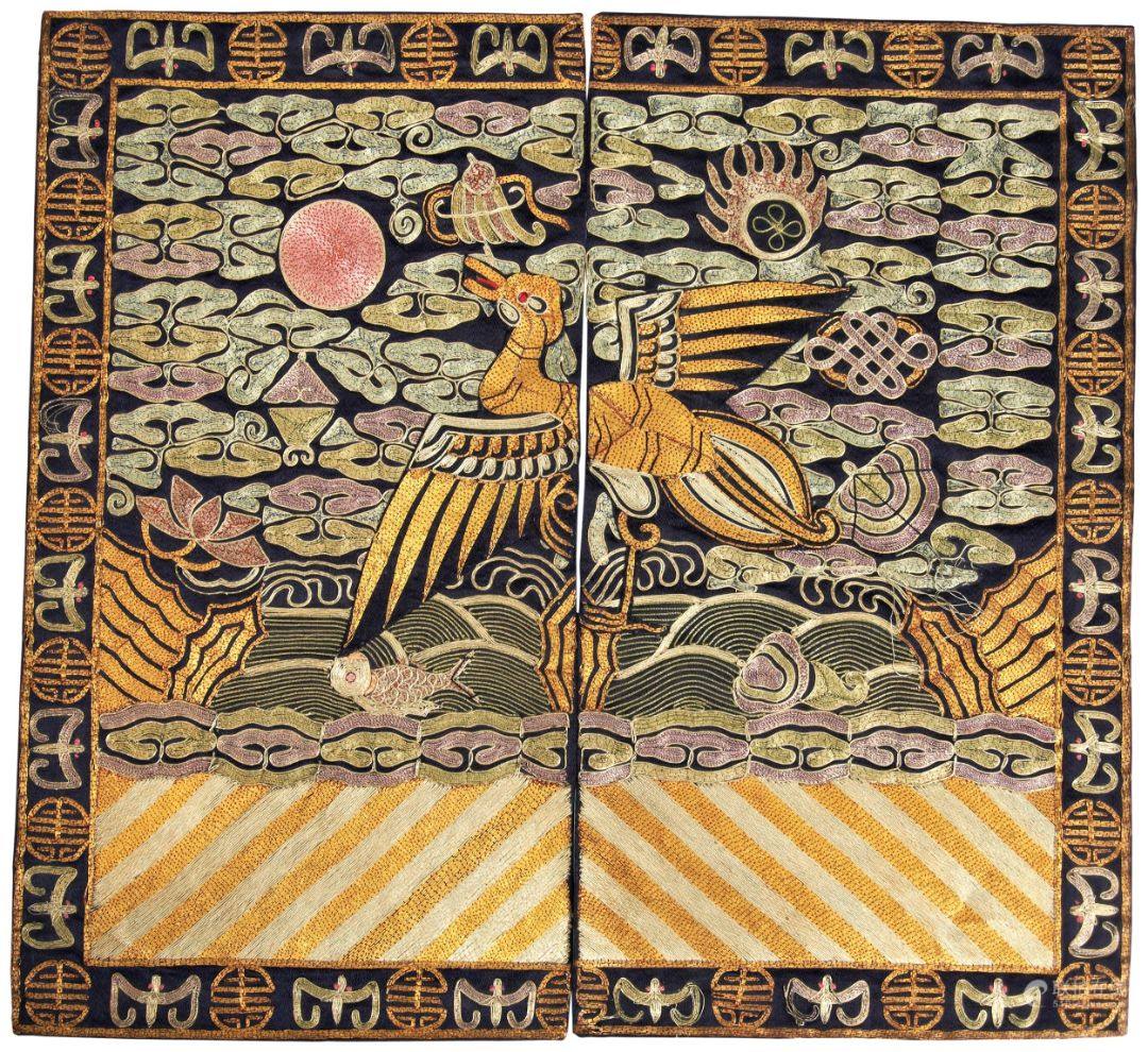 A GROUP OF TWELVE EMBROIDERED SILK CIVIL RANK BADGES, BUZI LATE QING DYNASTY 文官补子一组 晚清 largest 31.