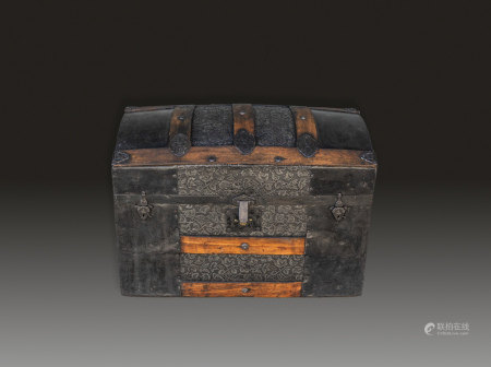 Large Victorian Wood Treasure Box