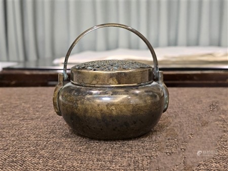 清·铜暖手炉