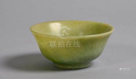  A green jade bowl, 4.25in diam.