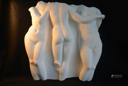 石膏浮雕三位人体艺术品挂件：plaster Emboss Three Body art Pendant: height 39cm, width 38cm, thickness 6.8cm.