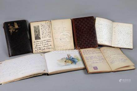 SIX ALBUMS et CARNETS contenant des dédicaces ou des autogra