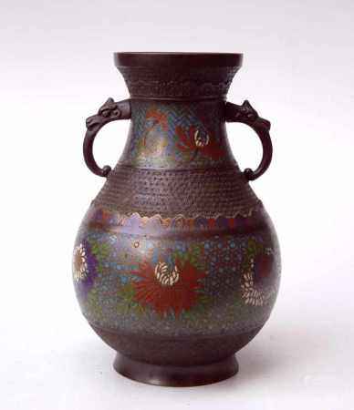 Cloissonnée Vase nach Song Vorbild, Japan, Quianlong<