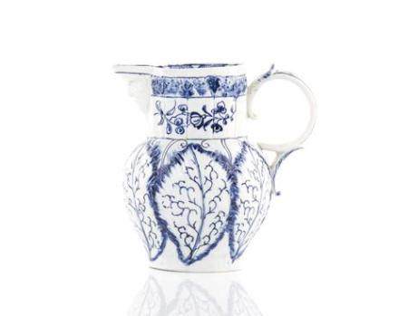 18TH C ENGLISH BLUE & WHITE CABBAGE LEAF JUG