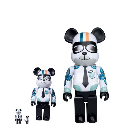 BE@RBRICK  2010年作 BE@RBRICK Paul & Joe  1000% 材质：PVC