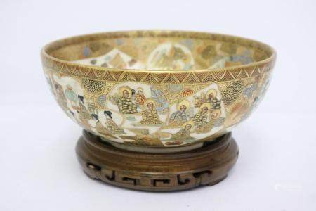 Antique Japanese satsuma bowl, signed