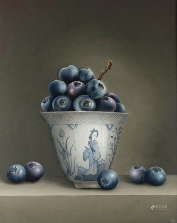 Ignace Bauwens, blueberries in a Chinese Ming 'Klapmuts', oil on panel, 80 x 100 cm