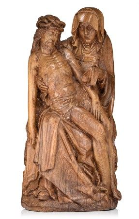 A 16thC oak sculpture of the Pieta, probably the Southern Netherlands, H 97 cm