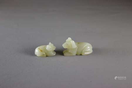 Two small celadon Jade Dogs玉卧犬 一组两件