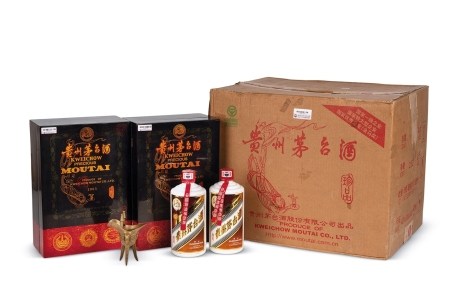 2003年产飞天牌珍品贵州茅台酒（木珍）