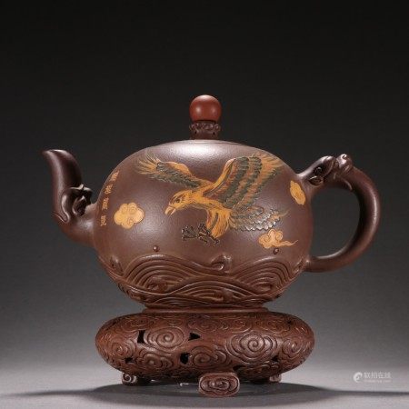 A Chinese Sand Colored Pengcheng Wanli Pot