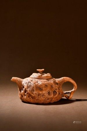 紫砂段泥茶壶