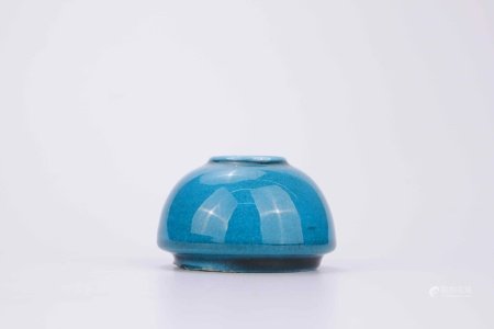 清晚期 孔雀蓝釉马蹄尊