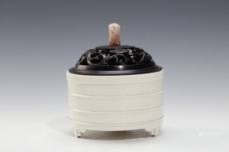 清早期德化炫纹炉