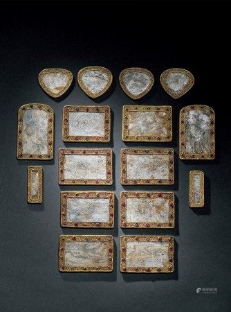 明 金嵌百寶石質帶板一組十六件 MING DYNASTY (1368-1644) A SET OF SIXTEEN OPENWORK STONE-INLAID GOLD BELT PLAQUES