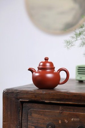 紫砂壶掇球